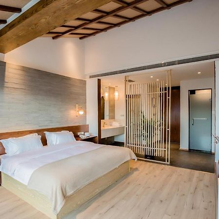 Lugu Lake Ersan Boutique Inn Ninglang Yi Exterior foto